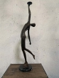 Bronzeskulptur "Balance 1" - modern auf Marmorsockel