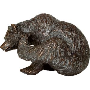 Edition Strassacker Bronzeskulptur "Kratzender Bär" von Gabriele Haslinger - limitiert auf 50 Stück