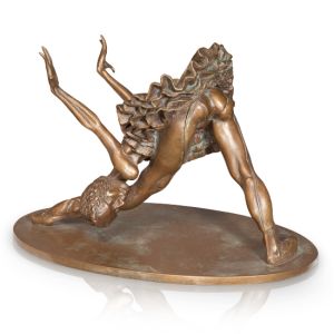 Frontansicht der Bronzefigur "Ballerina Galina"