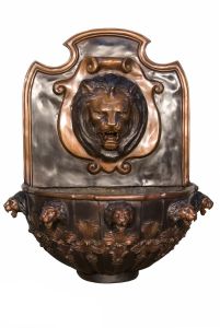 Wandbrunnen Löwenkopf aus Bronze