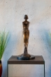 Bronzeskulptur "Stehende Fenja" Aktfigur auf Marmorsockel