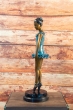 Bronzefigur Ballerina Agata auf Marmorsockel von der Seite 