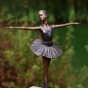 Bronzeskulptur Junge Ballerina mit brauner Patina