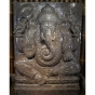 Sitzender Ganesha aus Steinguss als Wasserspiel