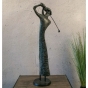Rückansicht der Bronzefigur "Abstrakter Golfer"