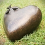 Bronze Herz als Urne