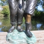 Bronzefigur "Regenschirmpärchen" als Wasserspeier