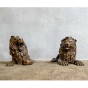 Nahansicht der Bronzefigur "Liegende Löwen"