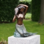 Bronzeskulptur "Meerjungfrau mit Muschel" als Wasserspeier