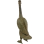 Rückansicht einer Bronzefigur der "Entenfamilie"