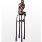 Rückansicht der Bronzeskulptur "Der Denker, hell"