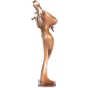 Seitenansicht der Bronzeskulptur "Armonia"