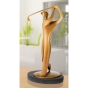 Seitenansicht der Bronzeskulptur "Golfer"
