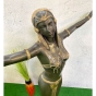 Nahaufnahme der Bronzefigur "Orientalische Frau Mila"