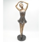Bronzefigur Emelie die Ballerina auf Sockel