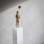Bronzeskulptur "Thoughts 5 - Time" von Raffaella Benetti