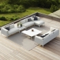 Dedon Mu Lounge in weiß auf Terrasse