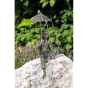 Wasserspeier Junge mit Regenschirm aus Bronze