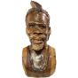 Frontansicht der Holzbüste "Afrikanischer Stammesanführer"
