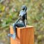 Bronzefigur einer Meerjungfrau
