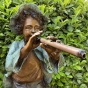 Bronzefigur "Flötenspieler Maurice mit Sommerhut"