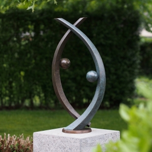 Bronzeskulptur "Abstraktes Perlenspiel"