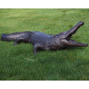 Bronzeskulptur "Krokodil" als Wasserspeier