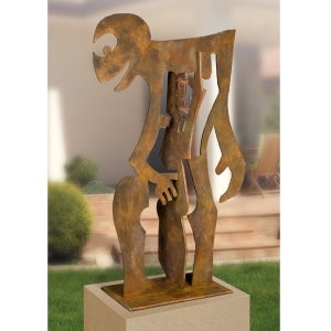 Frontansicht der Bronzeskulptur "Mensch mit Mensch"