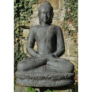Sitzender Buddha "Erdberührung"