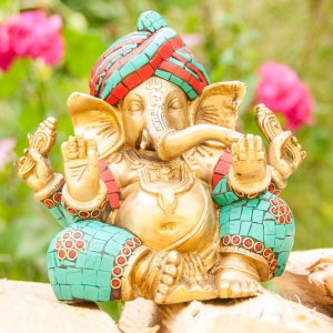 Sitzender Ganesha, Türkis und Koralle - 16cm