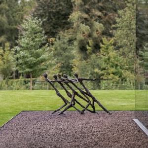 Bronzeskulptur "To Move" von Ann Vrielinck
