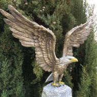 Gartenbronze Weisskopf Seeadler von Rottenecker Bronzekunst