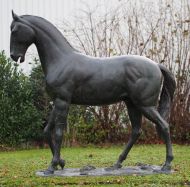Bronzeskulptur "Pferd Augustus"