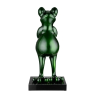 Frontansicht Frosch Figur in grün