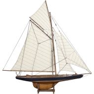 Das Authentic Models Schiffsmodell "America´s Cup Columbia 1901, klein" AS108F ist ein toller, historisch bedeutsamer, Hingucker.
