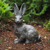 Bronzeskulptur "Schauender Hase"