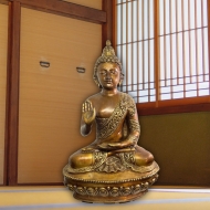 Beispielansicht der Bronzefigur "Sitzender Buddha"