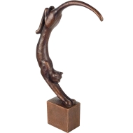 Edition Strassacker Bronzeskulptur "Katzensprung"