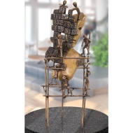 Beispielansicht der Bronzeskulptur "Genitichaous"