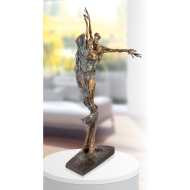 Beispielansicht der Bronzeskulptur "Sommer" von Woytek