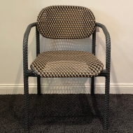 DEDON Roii Armlehnstuhl in tobacco - Ausstellungsstück