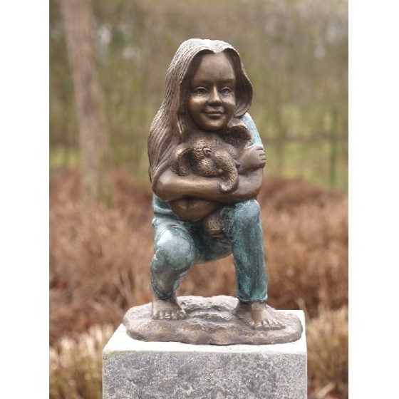 Bronzeskulptur "Christa mit ihrem Elefanten"