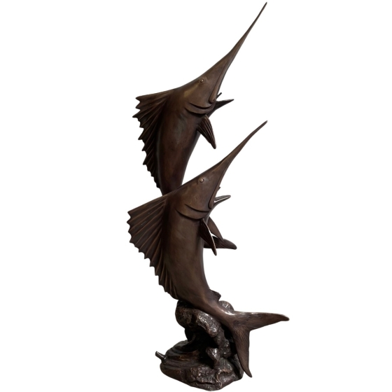 Bronzeskulptur "Schwertfische" als Wasserspeier