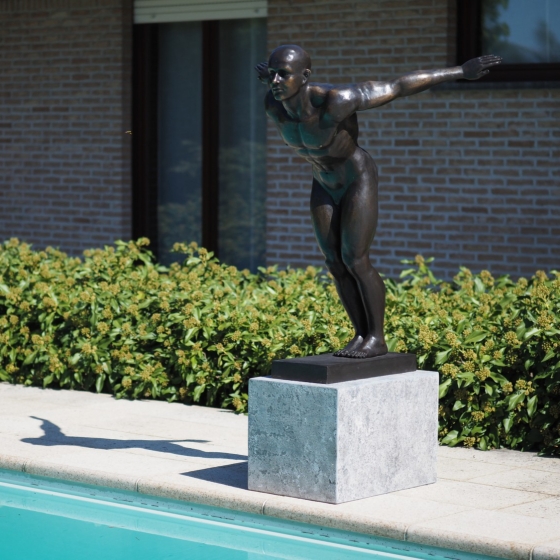 Bronzefigur "Schwimmer David