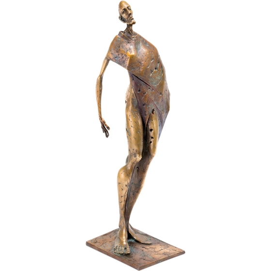 Frontansicht der Bronzeskulptur "Winter" von Woytek