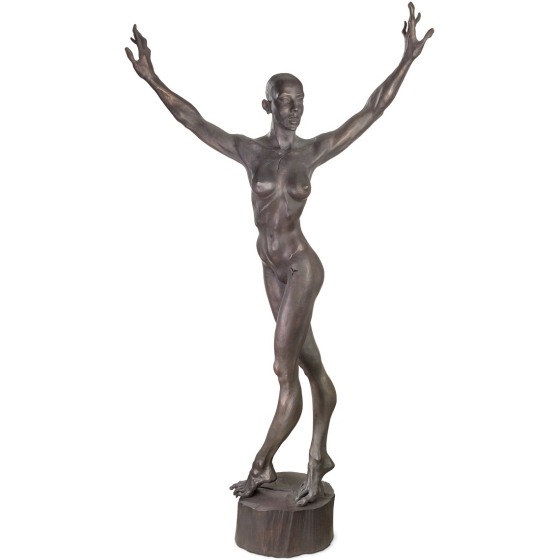 Frontansicht der Bronzeskulptur "Nackter Tanz"