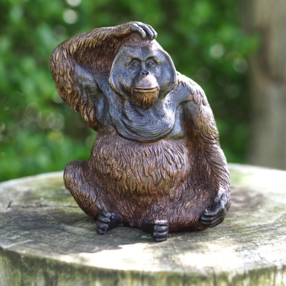 Bronzeskulptur "Orang-Utan Männchen"