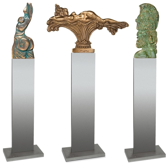 Frontansicht aller drei Figuren