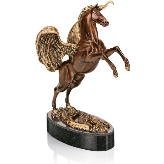 Frontansicht der Bronzeskulptur "Mein Einhorn"