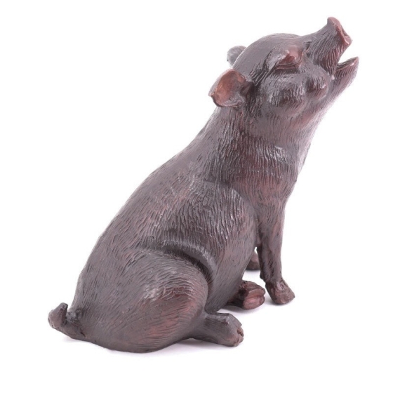 Freisteller der Bronzeskulptur "Kleines Ferkel"